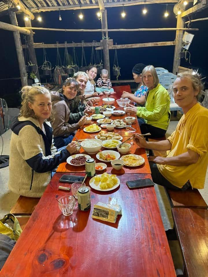 Hoang Cong Ban Gioc Homestay カオバン エクステリア 写真